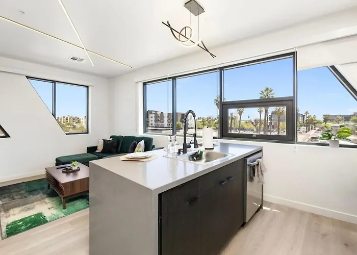 Apartment Spacious 2br With Fast Fiber Near Downtown Phx