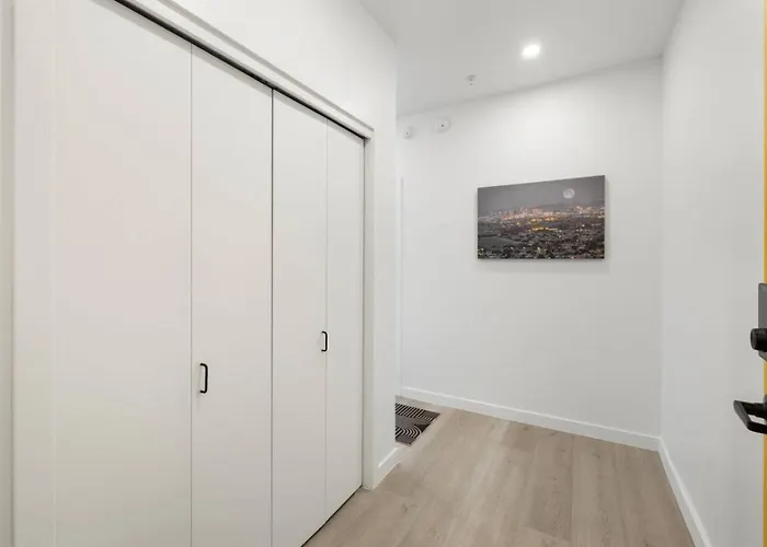 Apartment Spacious 2br With Fast Fiber Near Downtown Phx *