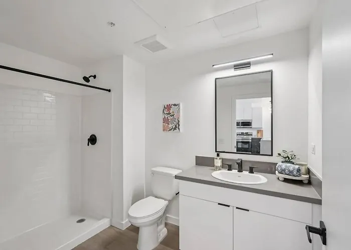 Apartment Spacious 2br With Fast Fiber Near Downtown Phx Phoenix