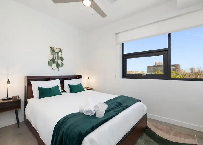 Apartment Spacious 2br With Fast Fiber Near Downtown Phx Phoenix