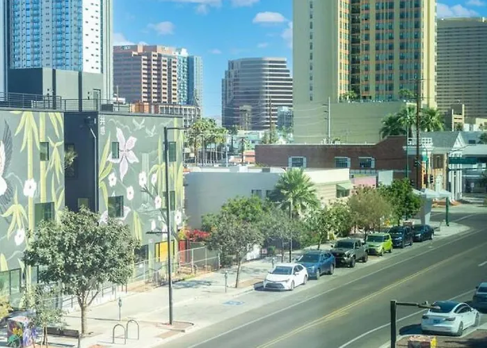 Spacious 2br With Fast Fiber Near Downtown Phx Apartment *